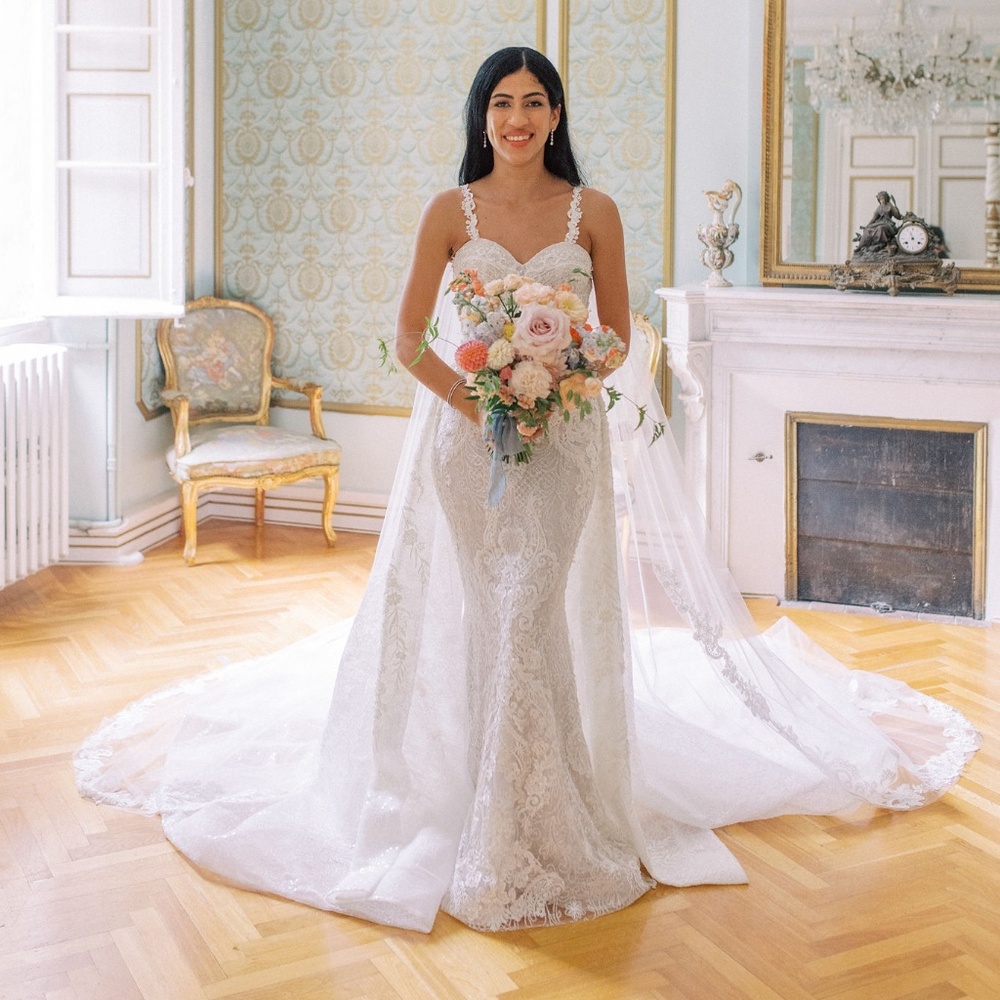 WONA Wedding Dress with Overskirt, Veil, and Unused Sheer Cape – Great Condition